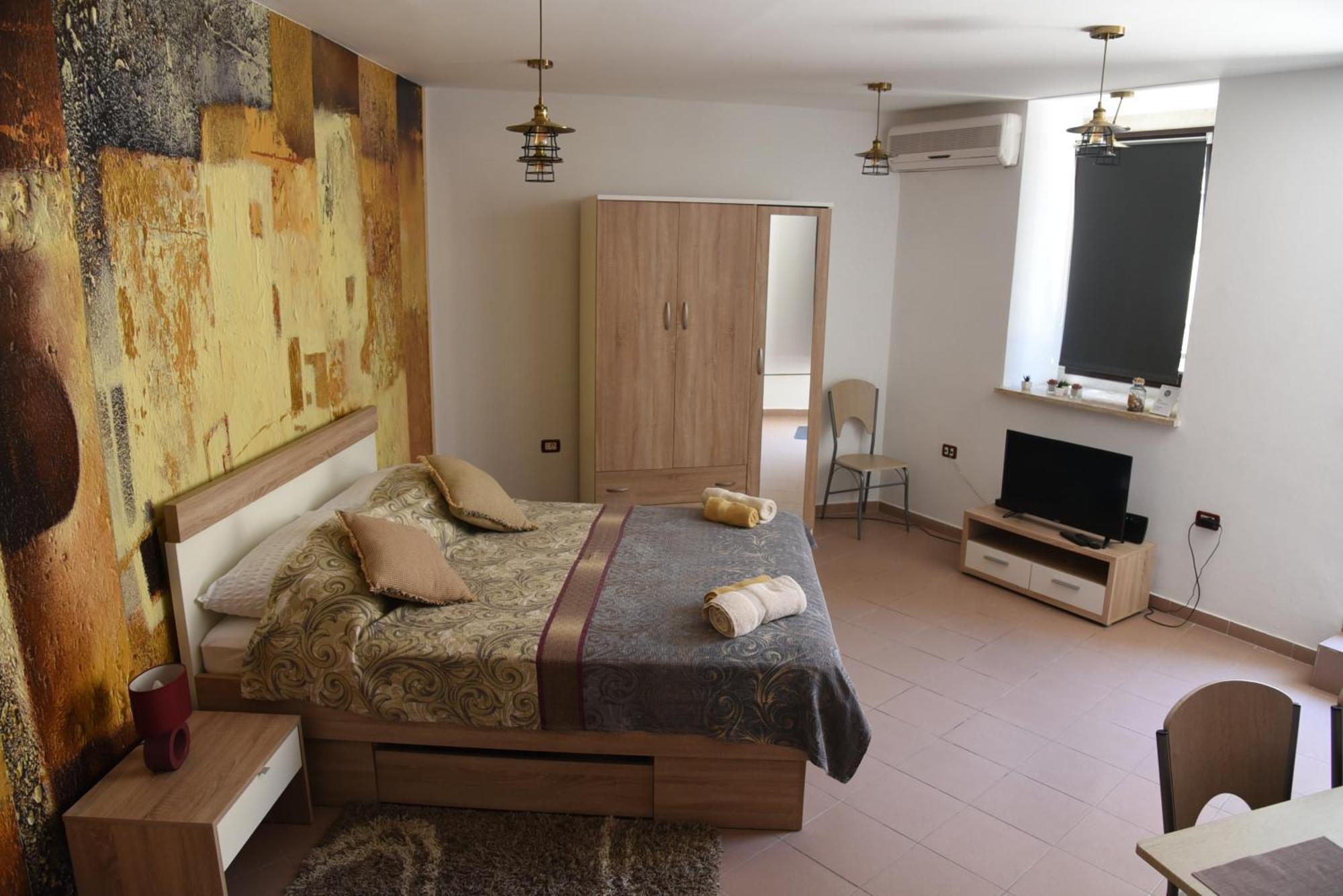 Central Apartments Circolo Rovinj Bagian luar foto