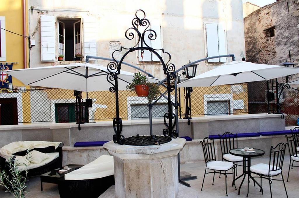 Central Apartments Circolo Rovinj Bagian luar foto