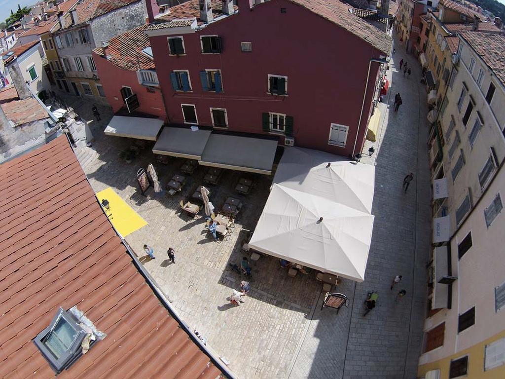 Central Apartments Circolo Rovinj Bagian luar foto
